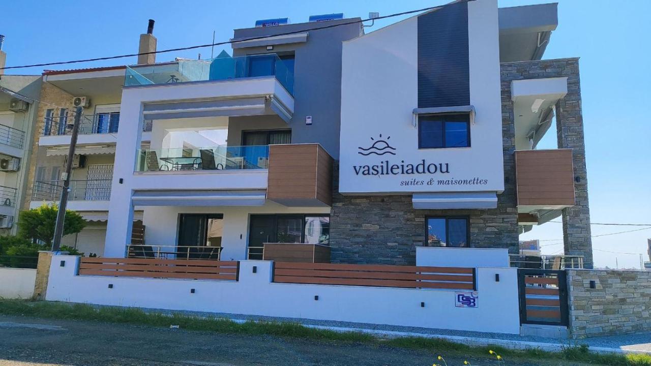 Vasileiadou Suites & Maisonettes فلوغيتا المظهر الخارجي الصورة