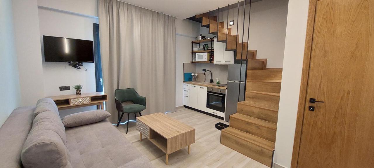 Vasileiadou Suites & Maisonettes فلوغيتا المظهر الخارجي الصورة
