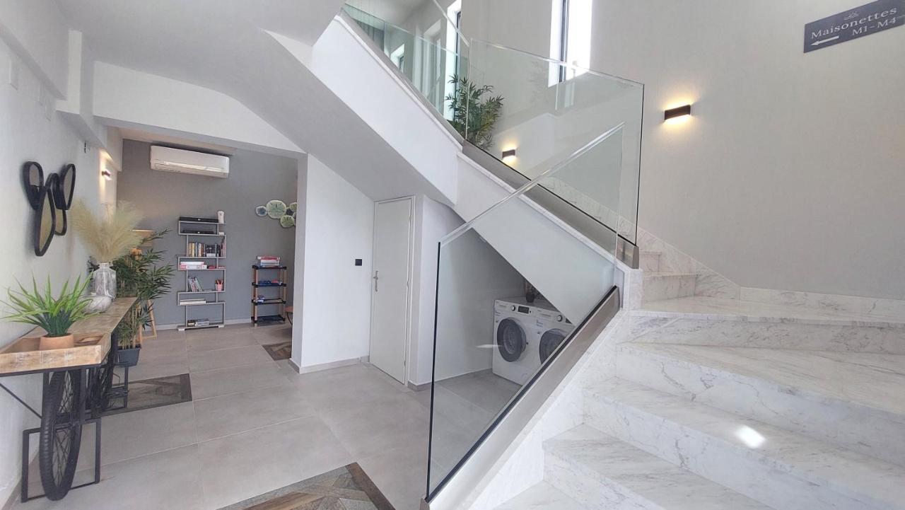 Vasileiadou Suites & Maisonettes فلوغيتا المظهر الخارجي الصورة